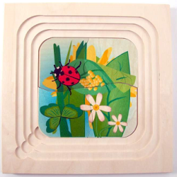 drevene-vyvojove-vrstvene-puzzle-vyvoj-berusky-hess
